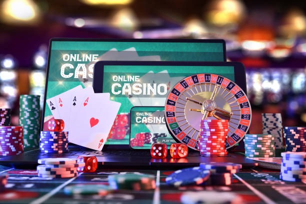 Sic Bo tournaments reward bonus points for specific dice patterns Sic Bo dice table with live dealer and table limits displayed